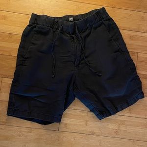 Men’s linen shorts